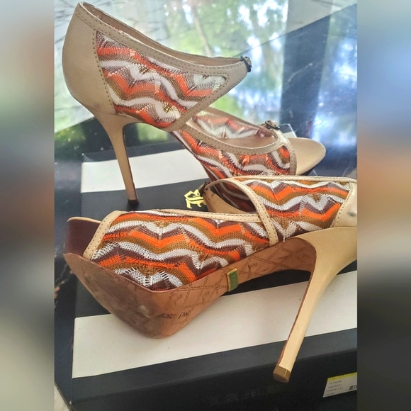 L.A.M.B SHOES designer Gwen Stefani - heels shoes -platform-mesh pattern- - Picture 9 of 10